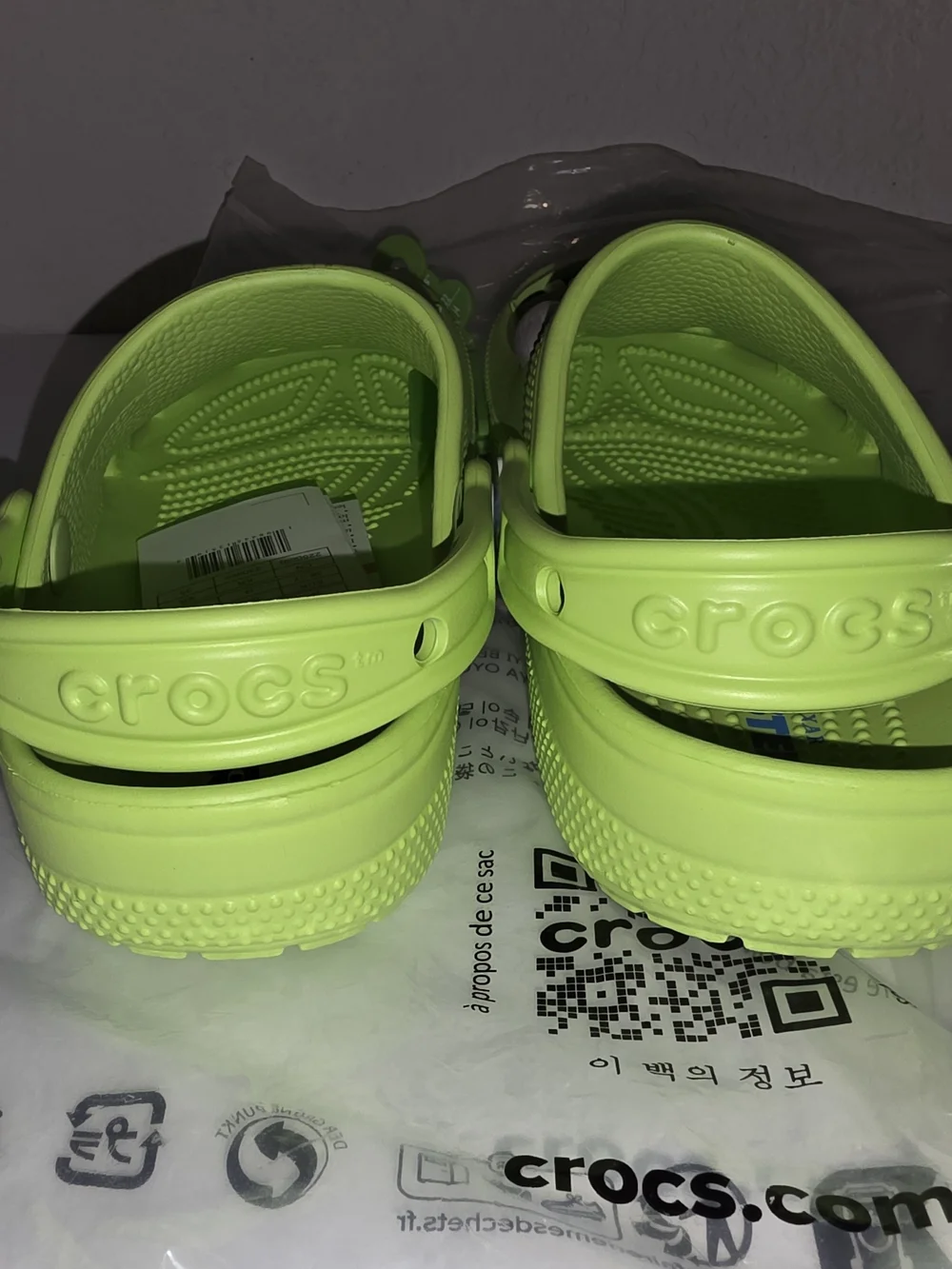 Crocs Monsters Inc Mike Wazowski Clogs Youth Big Kids Size J4 Disney Pixar NEW